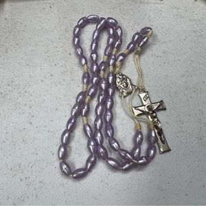 vintage lavender purple Rosary beDs Catholic prayer plastic beads metal crucifix